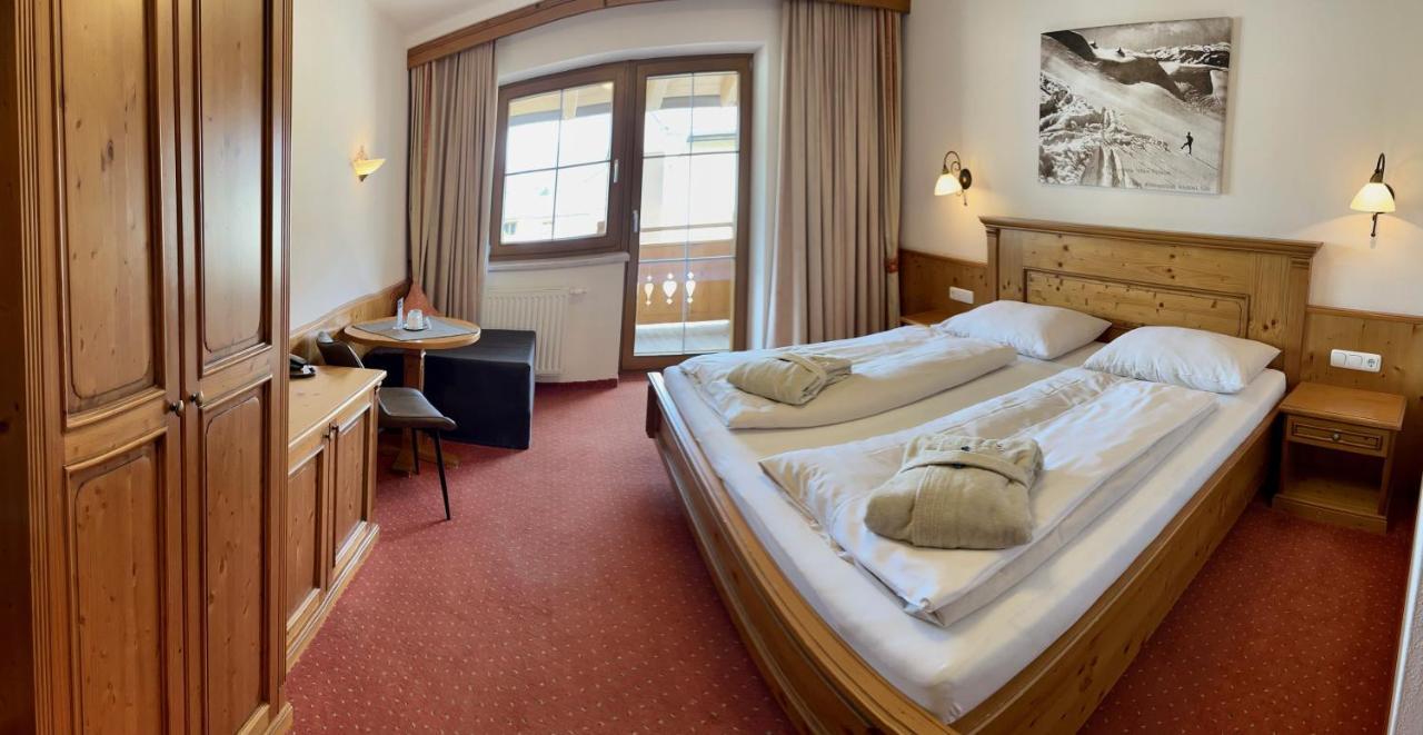 Loipenstubn Hotel Brixen im Thale Luaran gambar