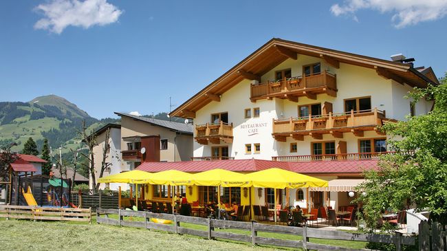 Loipenstubn Hotel Brixen im Thale Luaran gambar